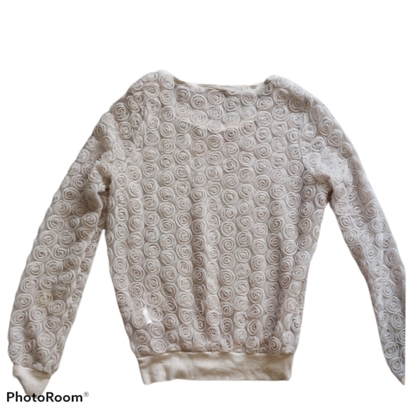 BOGO!! VERO MODA Mesh Raised Floral Sweater XS - Picture 2 of 6